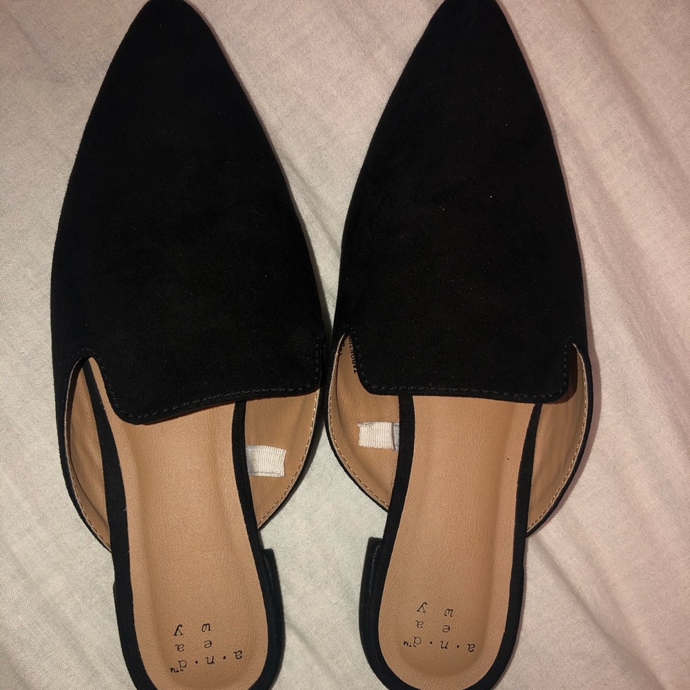 Black shoes
